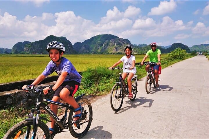 Trang An & Bich Dong Luxury Small-Group Cycling Tour — Full-Day from Ninh Binh photo 4