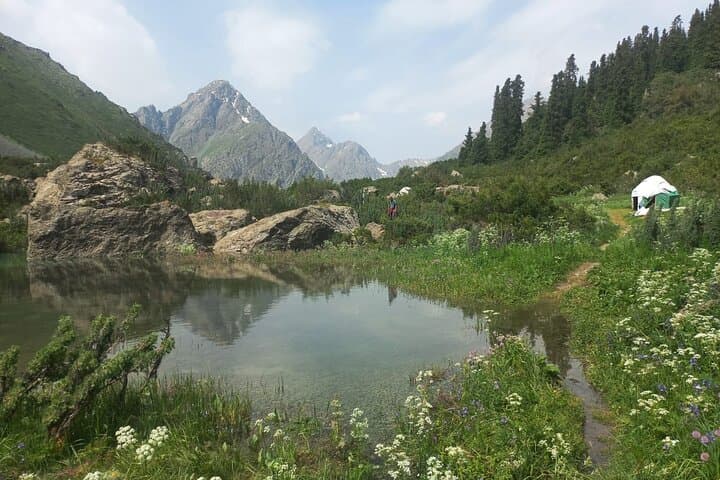 10-Day Issyk-Kul Circuit: Alpine Lakes, Ala-Kul & Yurt Camps
