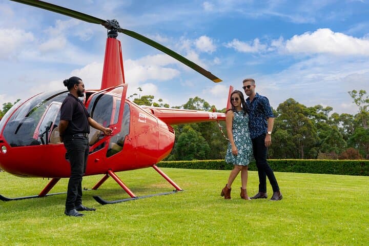 Helicopter Pub Crawl: Brisbane to Gold Coast 5-Stop Aerial Bar Tour photo 2