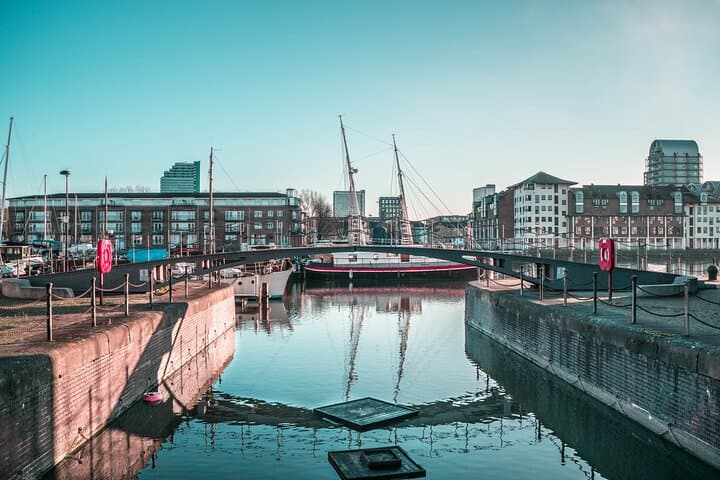 East End Docklands Exploration Game — Self-Guided Puzzle Walk Through London's Docklands History