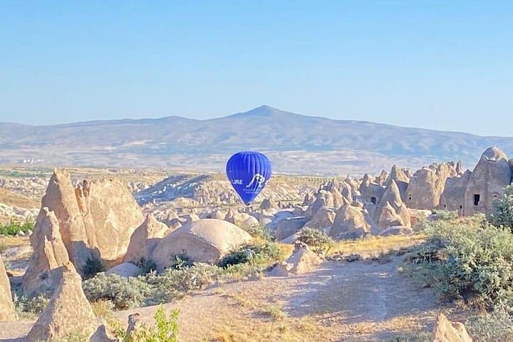 Cat Valley Hot Air Balloon Tour — Sunrise Flight with Hotel Transfer in Cappadocia photo 4