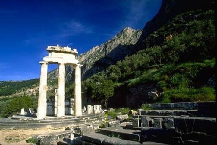 Private Delphi & Arachova Day Tour from Athens — Oracle, Mount Parnassus & Arachova photo 3