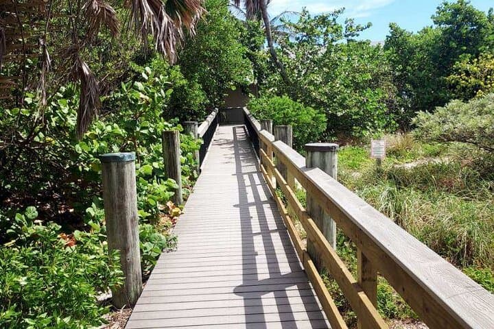 Miami Beach Eden Electric Bike Ride: Haulover Inlet to South Beach photo 6