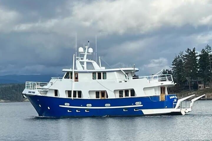 Sitka Luxury Dinner Cruise & Eco Tour: Whale Watching, Sea Otters, and Four-Course Dining photo 2