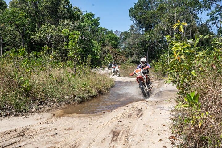 Dirt Bike to Phnom Kulen: Ride the Birthplace of the Angkor Empire photo 4