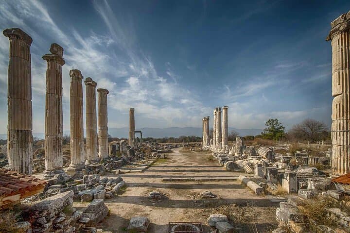 12-Day Private Turkish Treasures Tour: Ephesus, Pamukkale, Cappadocia & Istanbul