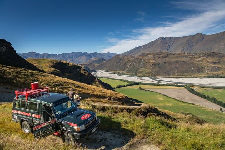 Wild Hills 4WD Safari — West Wanaka Station Alpine Adventure & Lake Wanaka Views