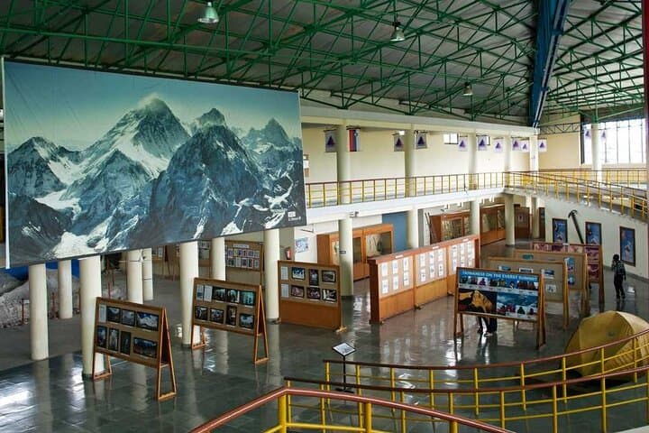 Pokhara in 5 Hours: Fewa Lake, Peace Pagoda, Caves & Devi's Falls photo 4