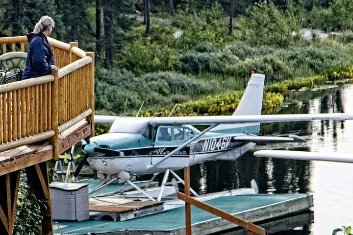 Denali Floatplane Flightseeing and Remote Guided Hike from Talkeetna photo 5