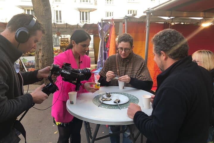 Paris Local Market Stroll and Picnic Tour with Wine photo 6