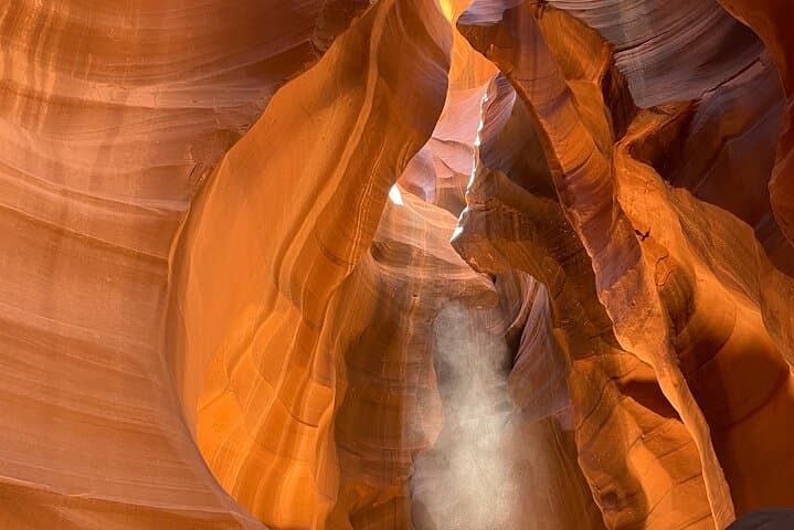 Upper Antelope Canyon Tour: Insider Guide to the Slot Canyon Experience photo 5