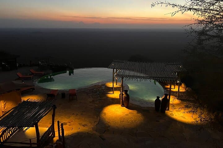 Train to Lions Bluff Lodge: 3-Day Lumo Conservancy Safari from Mombasa photo 2