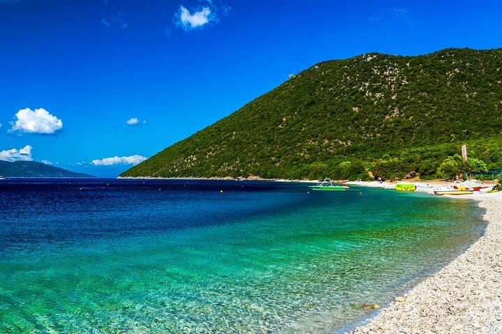 Kefalonia Half-Day: Drogarati Cave, Melissani Lake & Antisamos Beach