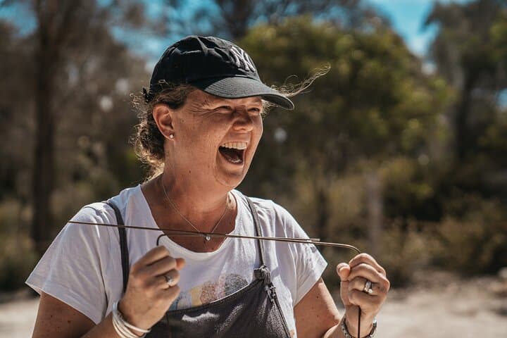 Wild Yarnbala: Forage, Didgeridoo and Bush Tucker Tour on the Eyre Peninsula