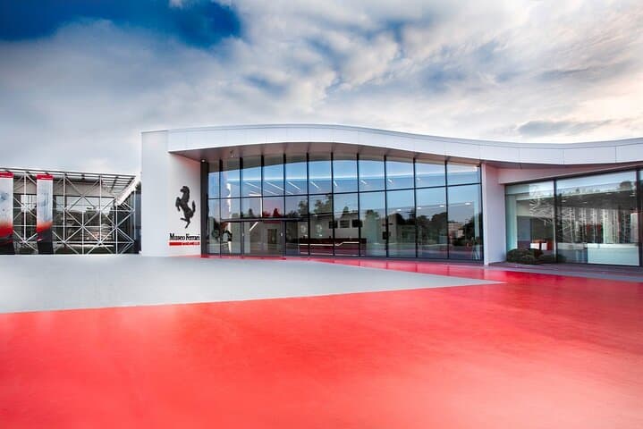 Ferrari VIP Day from Venice: Museum, Simulator & 10-Min Test Drive in Maranello photo 4