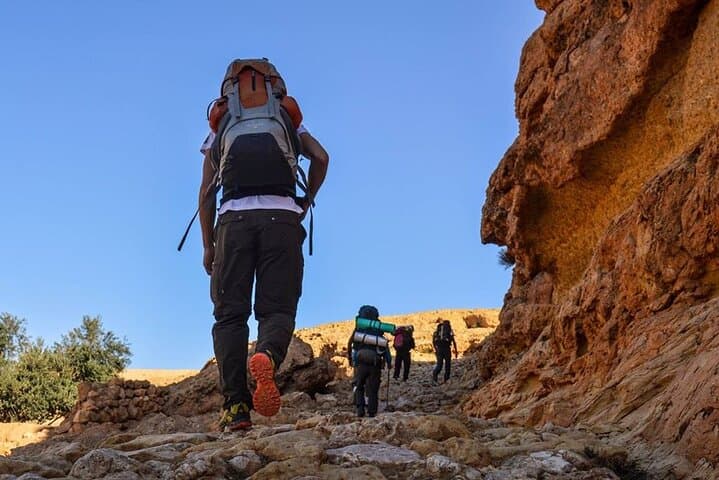 Half-Day Hike to Ksar Hadada: Star Wars Sets, Dinosaur Tracks & Prehistoric Cave Art