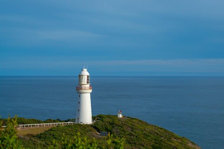 Private Helicopter Tour to 12 Apostles & Great Ocean Road — 4‑Hour Scenic Flight from Melbourne photo 4