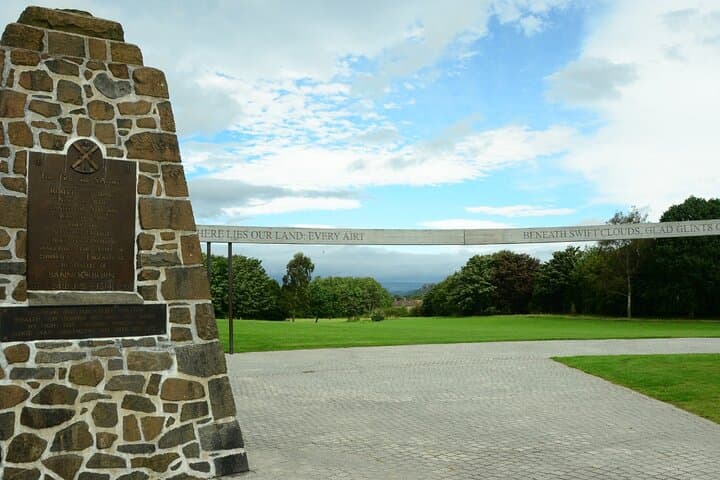 Bannockburn & Stirling Castle Private Tour from Glasgow — Battlefields, Royal Chambers & Wallace Views photo 6