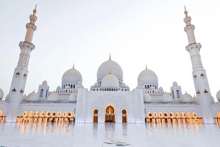 Abu Dhabi Day Tour from Dubai: Grand Mosque, Heritage Village & Corniche photo 6