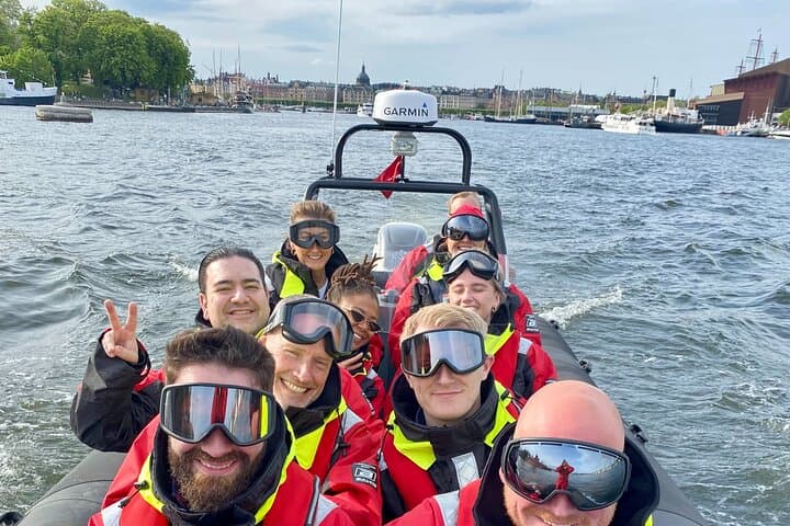 Speed Boat Archipelago Tour: 2 Hours from Stockholm photo 4