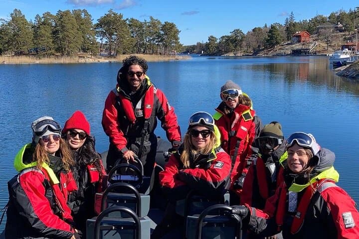 Speed Boat Archipelago Tour: 2 Hours from Stockholm photo 2