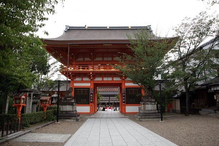 Private Full-Day Car Tour: Kyoto, Osaka & Nara Highlights with English-Speaking Driver photo 4