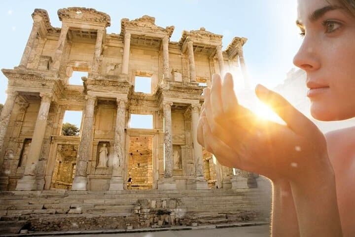 One-Day Ephesus and Pamukkale Tour from Istanbul — Ruins, Travertine Terraces & Thermal Springs