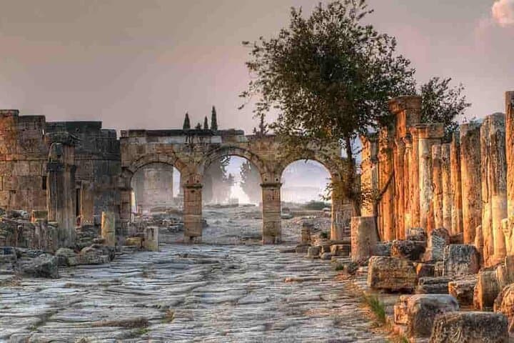 One-Day Ephesus and Pamukkale Tour from Istanbul — Ruins, Travertine Terraces & Thermal Springs photo 3