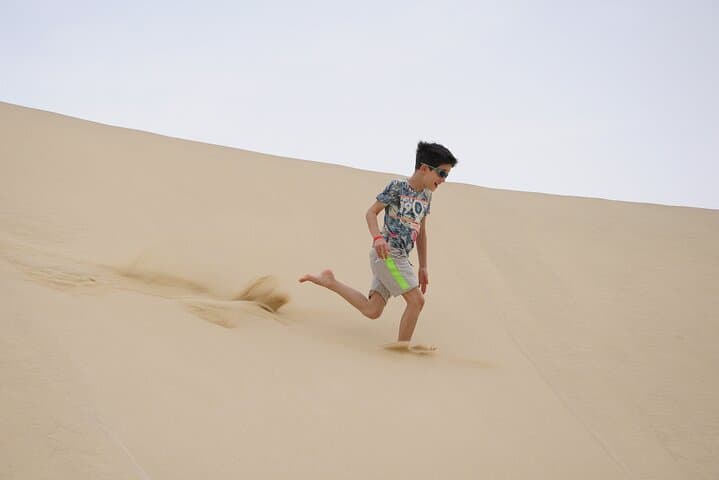 Sandboarding on Morro de Areia Dunes — Boa Vista Adventure photo 6