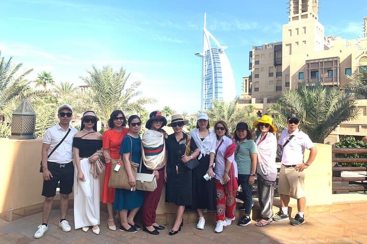 Premium Sun, Sand & Sea: 4-Day Dubai & Abu Dhabi VIP Tour photo 2