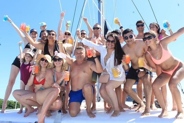 Isla Mujeres Catamaran Tour: Snorkel, Open Bar & Beach Club from Cancún photo 3