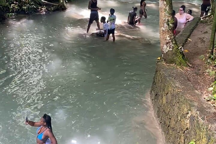 Dunn's River Falls: River Climbing and Horseback Riding in Ocho Rios photo 5
