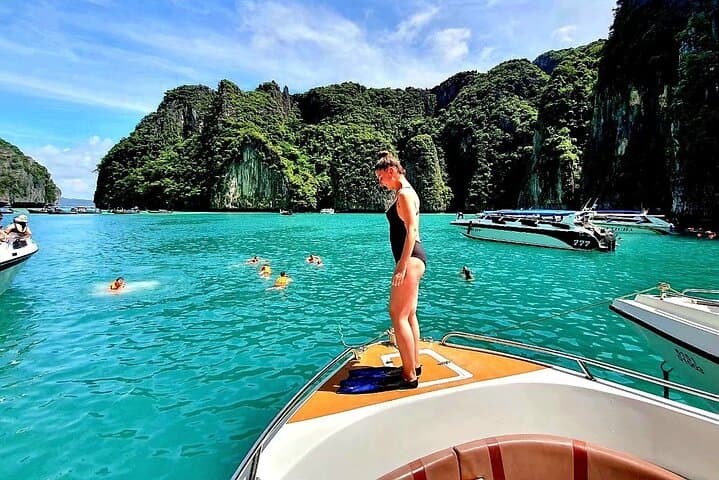 Phi Phi, Maya & Bamboo Islands: Full-Day Speedboat from Phuket