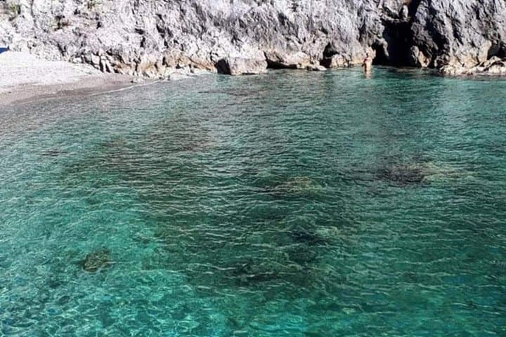 Positano Swim Experience with Lifeguard — Guided Amalfi Coast Open-Water Swim photo 2