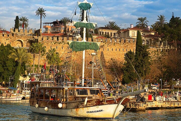 Antalya City Tour: Kaleiçi, Düden Waterfalls & Cable Car Views