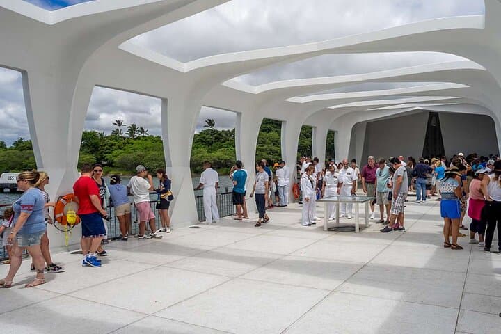 Complete Pearl Harbor Deluxe Experience from Maui — USS Arizona Memorial & Battleship Missouri photo 4