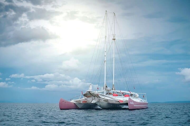 Sun, Snorkel & BBQ: Full-Day Catamaran Cruise to Nusa Lembongan photo 4