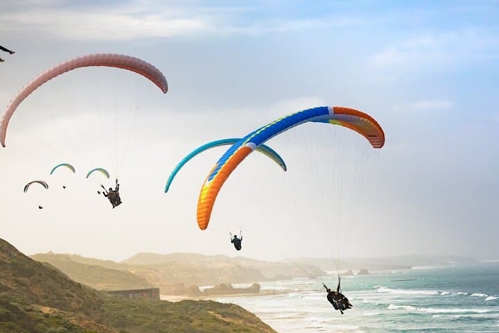 Tandem Paragliding Over Cleopatra Beach: Alanya's Longest Coastal Flight