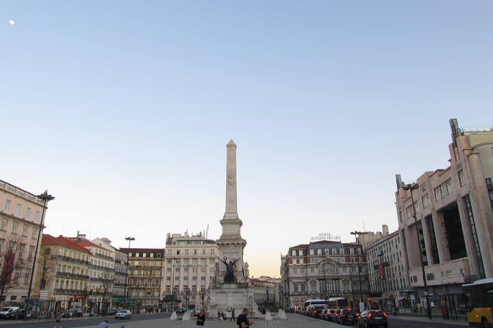 Private Lisbon-to-Porto Day Tour with Custom Stops — Nazare, Coimbra & Fatima photo 1