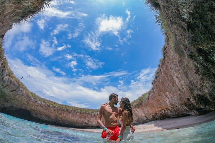 Islas Marietas Full-Day Catamaran: Snorkel, Kayak & Wildlife from Puerto Vallarta