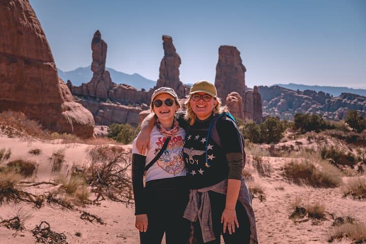 Exploring Arches National Park: A Full-Day Small Group Tour and Hike Experience photo 2