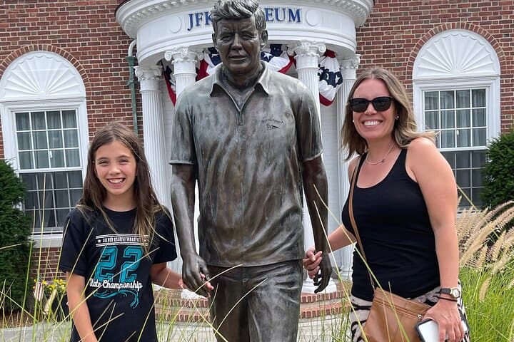 Cape Cod Caper Scavenger Hunt in Provincetown — Interactive Coastal City Adventure photo 6