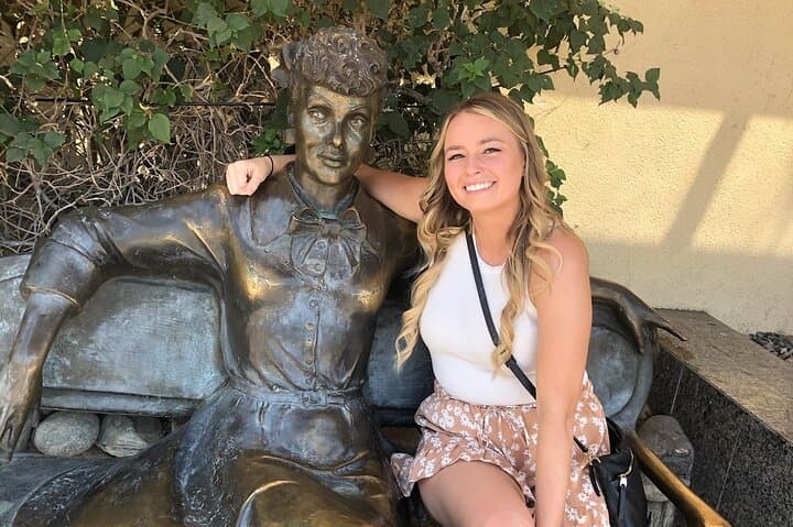Palm Springs Shuffle: Interactive Scavenger Hunt Through Desert Downtown