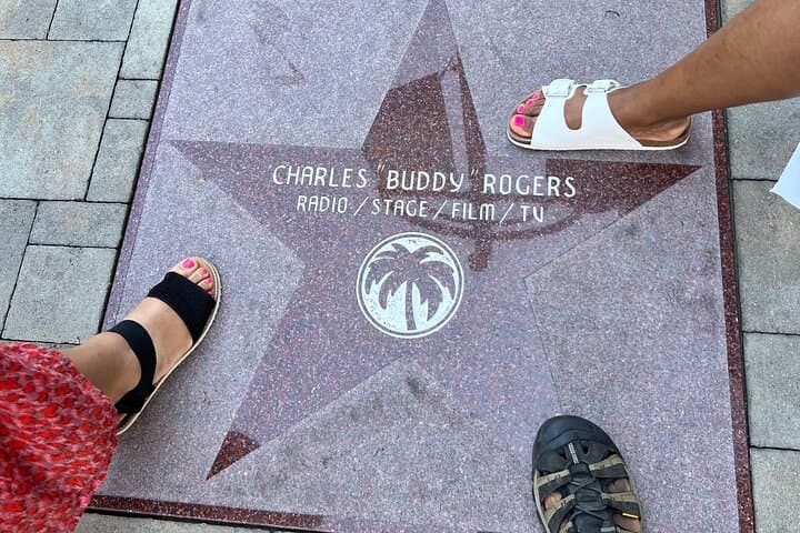 Palm Springs Shuffle: Interactive Scavenger Hunt Through Desert Downtown photo 4