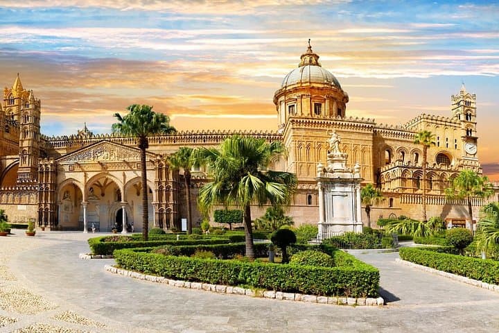 Palermo Walking Tour: Regents and People — Historic City-Center Guided Walk photo 2