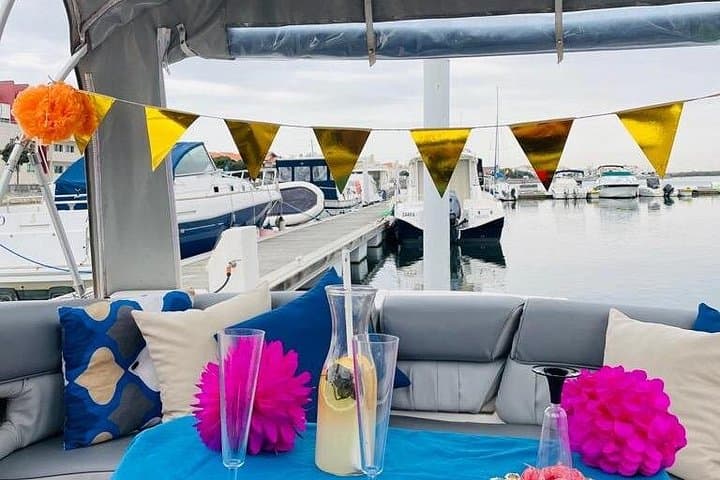 Private Yacht Tour of Ria de Aveiro from Costa Nova photo 4