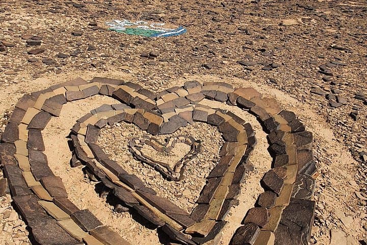Casablanca to the Sahara: 5-Day Mountains & Desert Safari Through Morocco photo 1