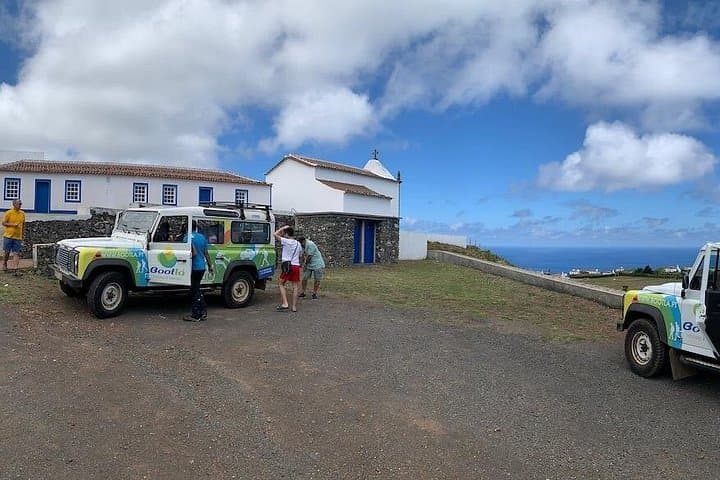 Santa Maria Island Jeep Safari: Full-Day Off-Road Tour of Azores Geosites