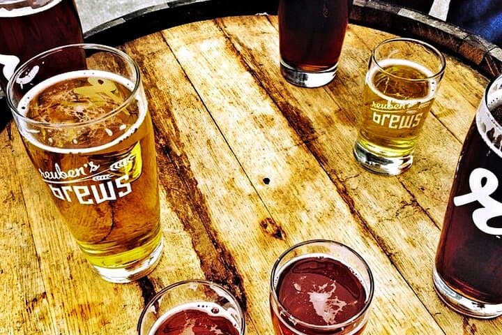 Hoppin' Seattle Brew Tour — Craft Beer Walk Through Seattle photo 6