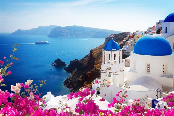 Santorini Shore Excursion: Oia, Fira & Caldera Views in Half Day